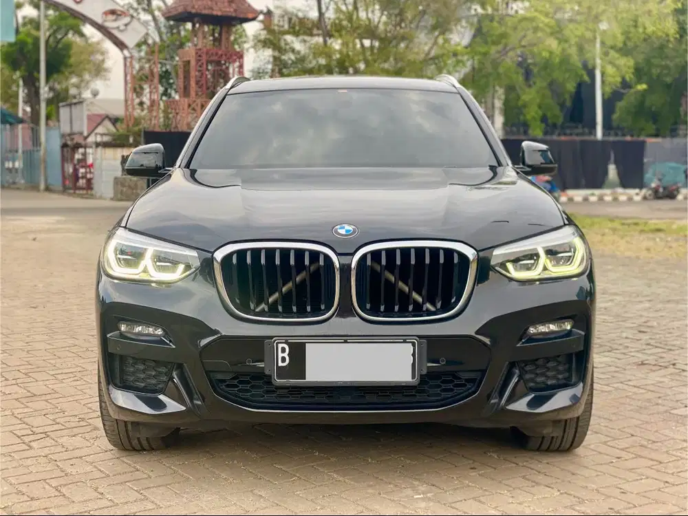 BMW X3 XDRIVE30i AT HITAM 2021