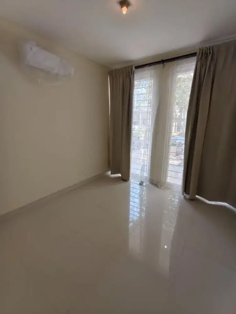 RUMAH ZIMBALI COSTA PAKUWON CITY BARU (BELOM PERNAH DITEMPATI)