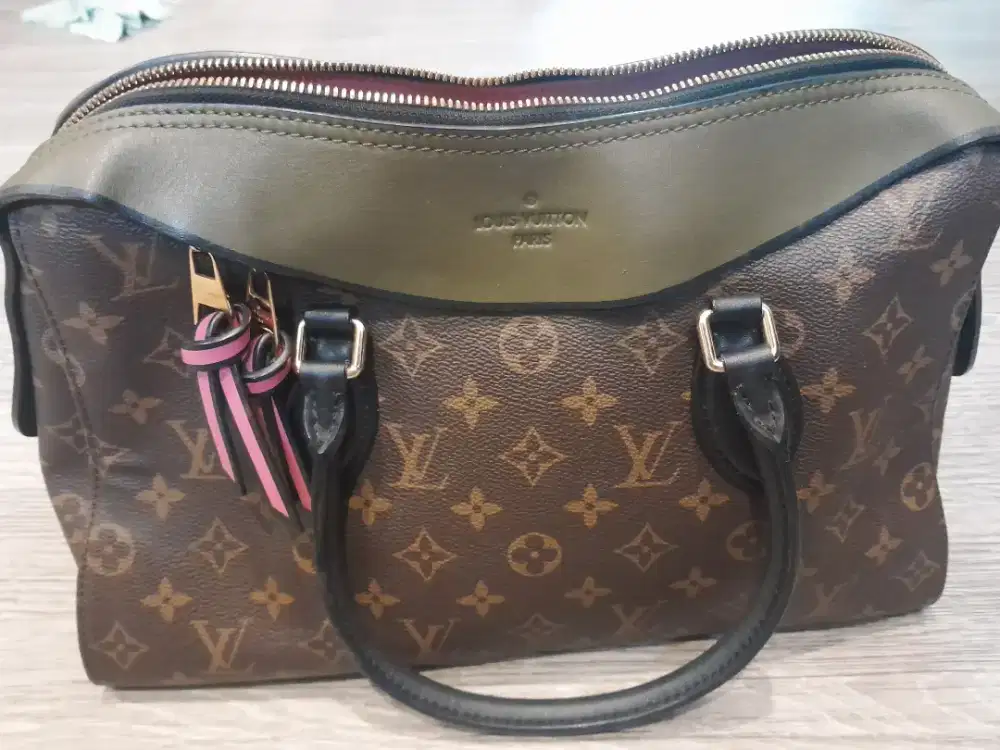 Dijual tas louis vuitton