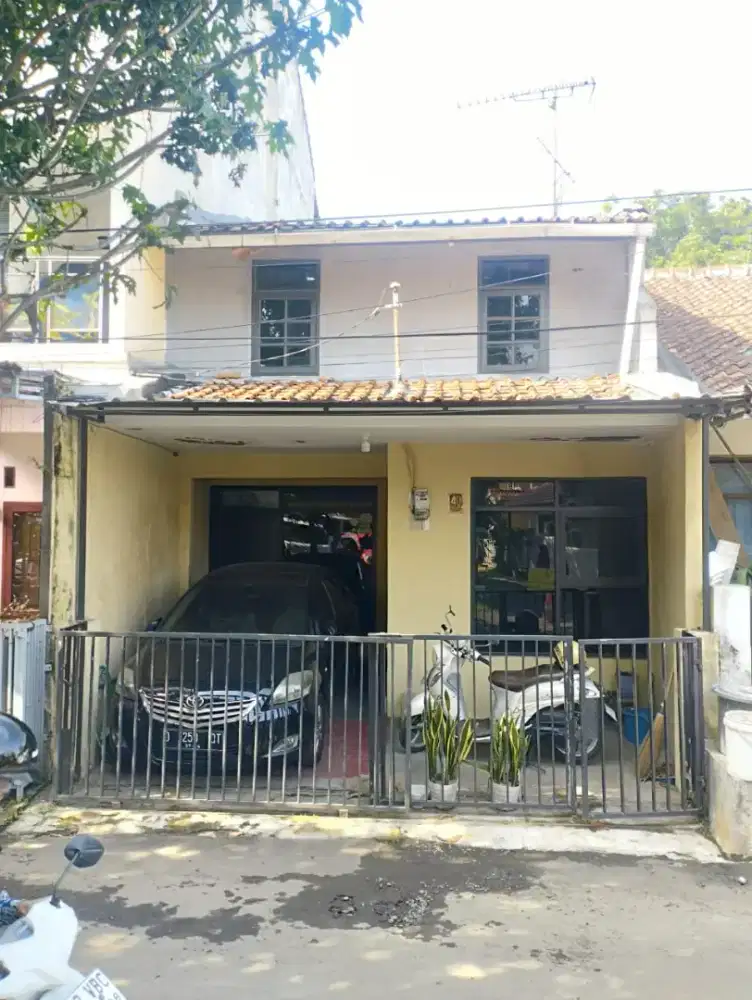 Jual rumah : sedang di sewa 35 Juta / tahun
