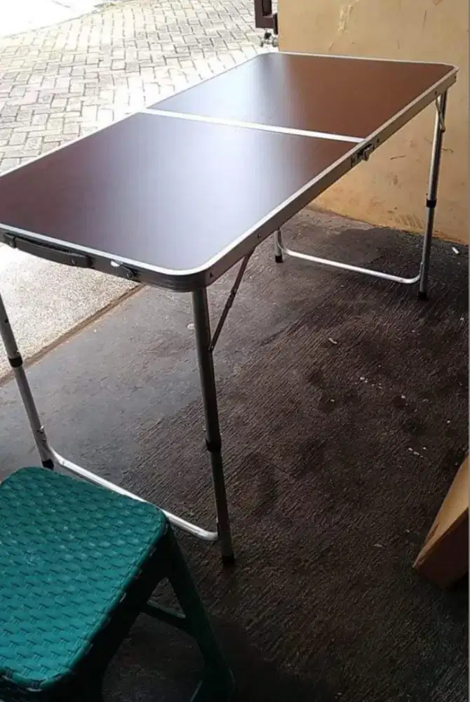 Meja Koper Portabel