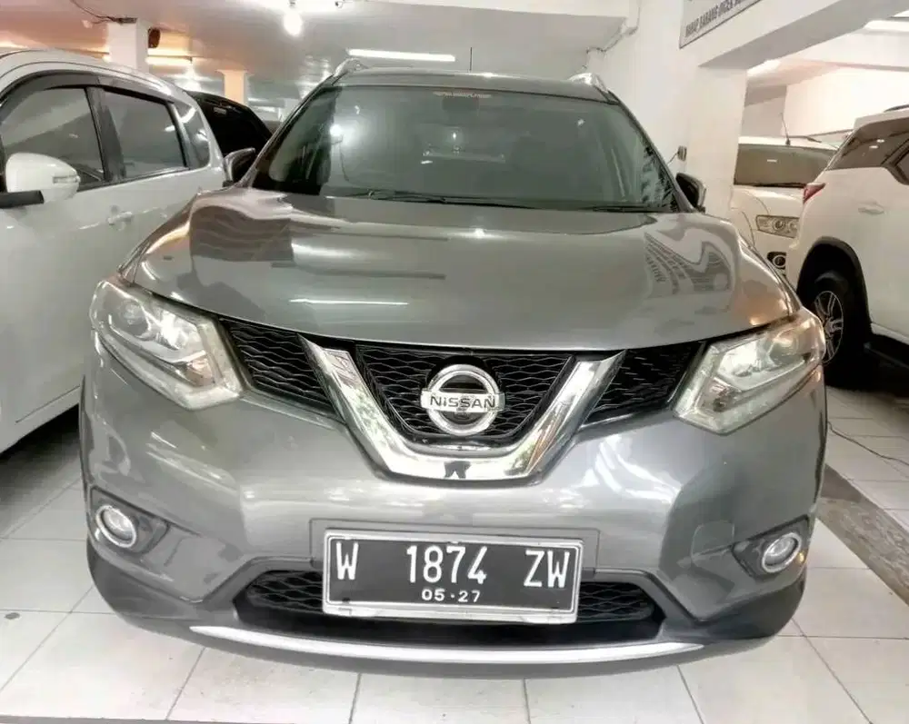 NISSAN NEW XTRAIL 2.5 AT TAHUN 2015