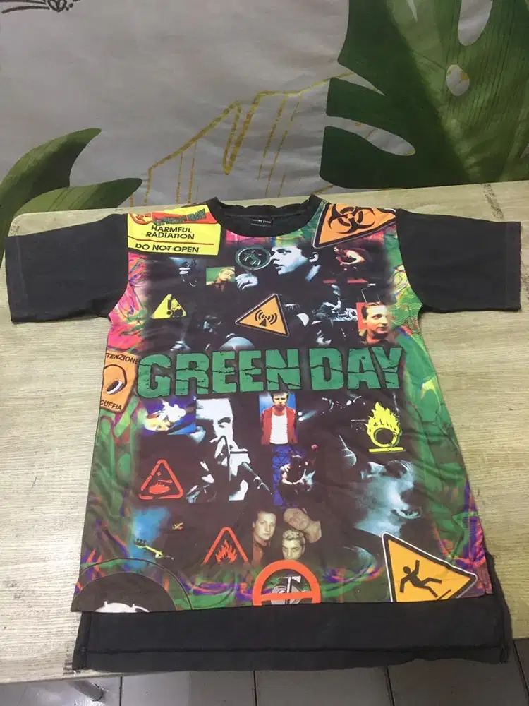 Kaos band vintage Green Day ( wall of fame )