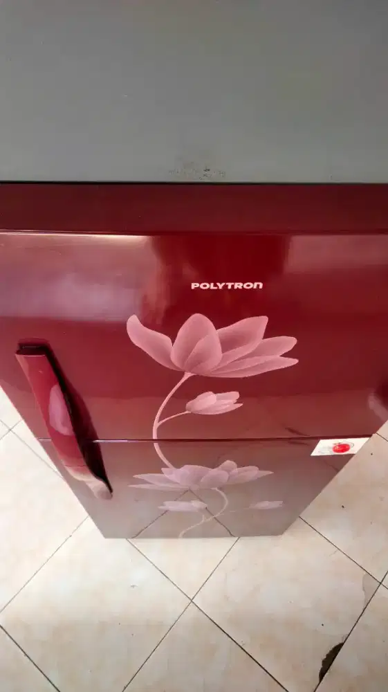 KULKAS MEREK POLYTRON MEREK 2 PINTU