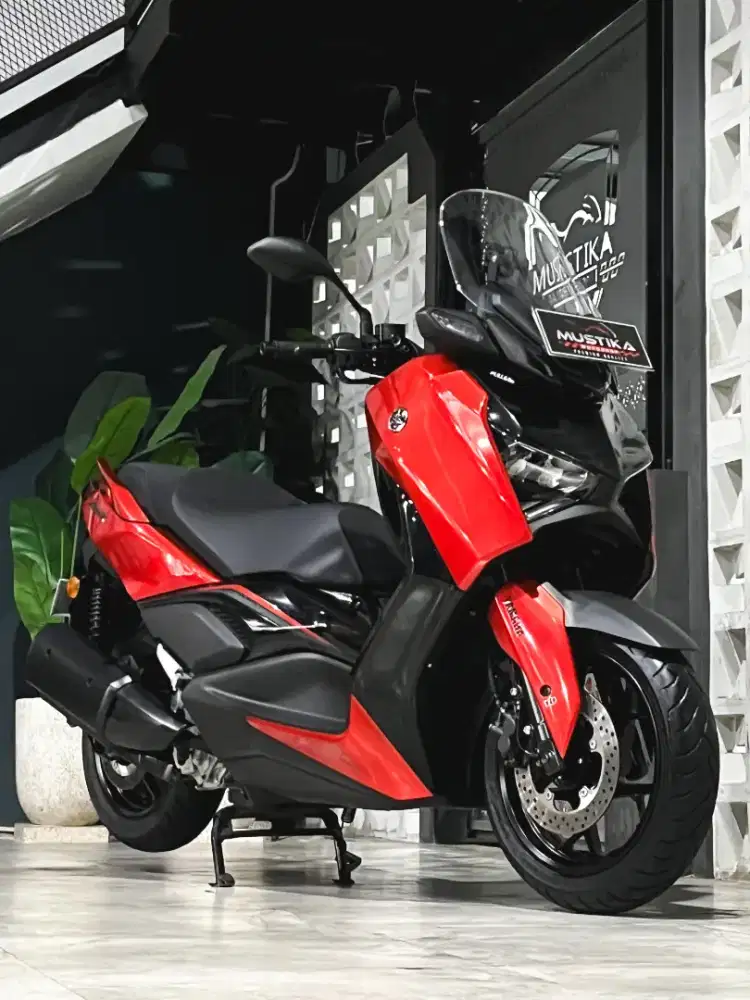 YAMAHA NEW X-MAX 250 CONECTED 2025
