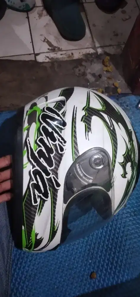 Helm fullface single fizer