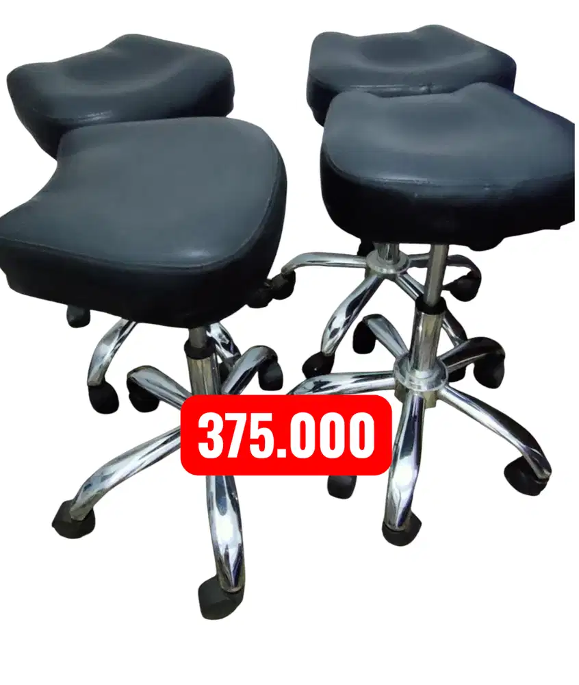 Kursi kulit hidrolik