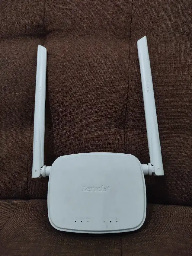 Router repeater extender tenda N301