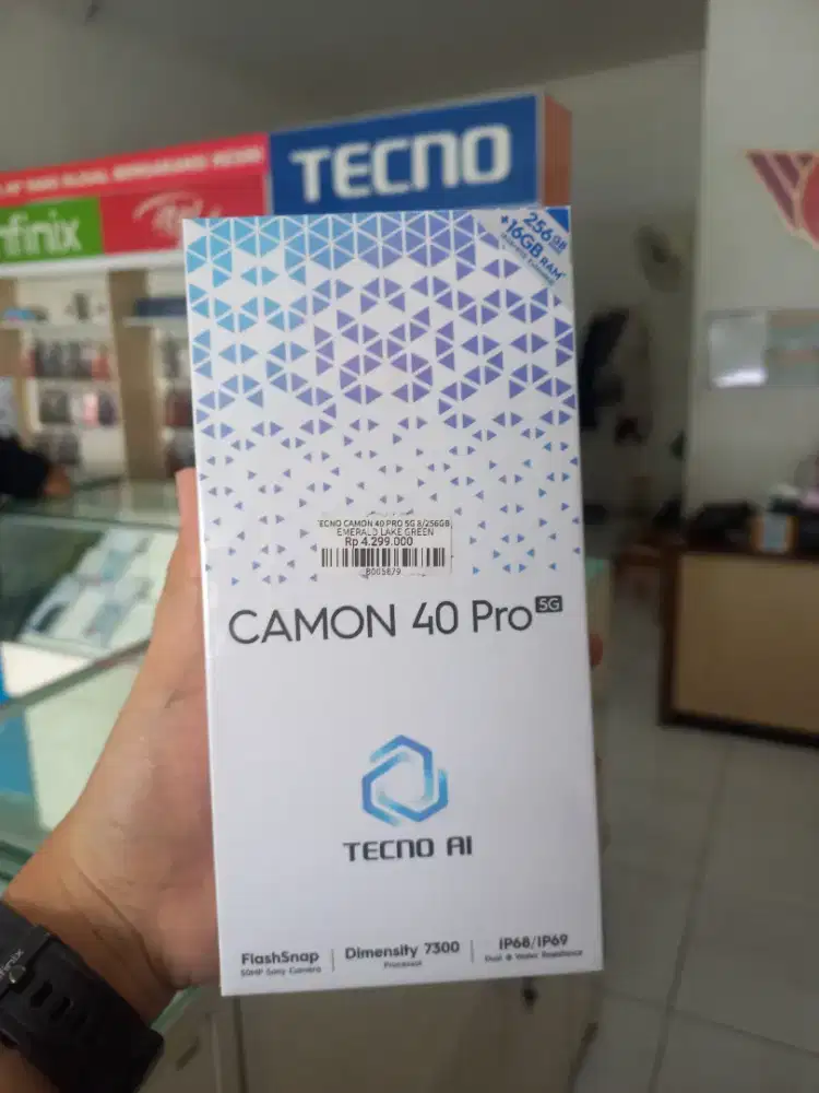Tecno Camon 40 Pro 16gb / 256gb Bergaransi Resmi