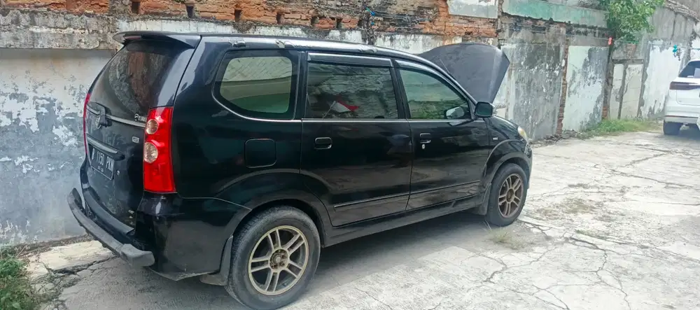 Toyota Avanza 2011 Bensin