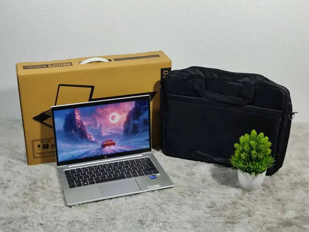 LAPTOP HP ELITEBOOK 830 G8