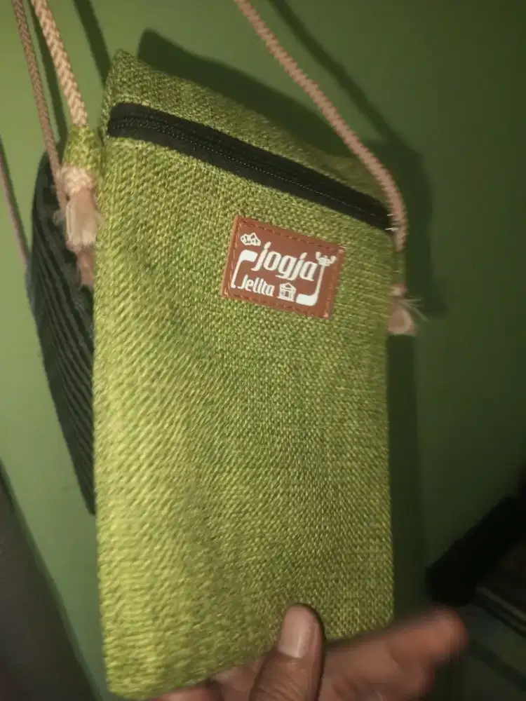 Sarung hp slempang tas