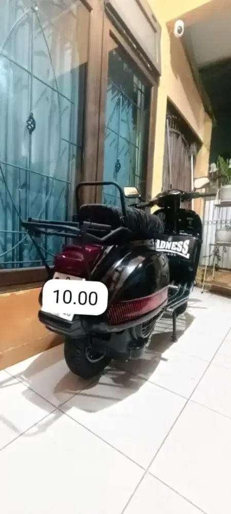 Vespa PX Tahun 1979