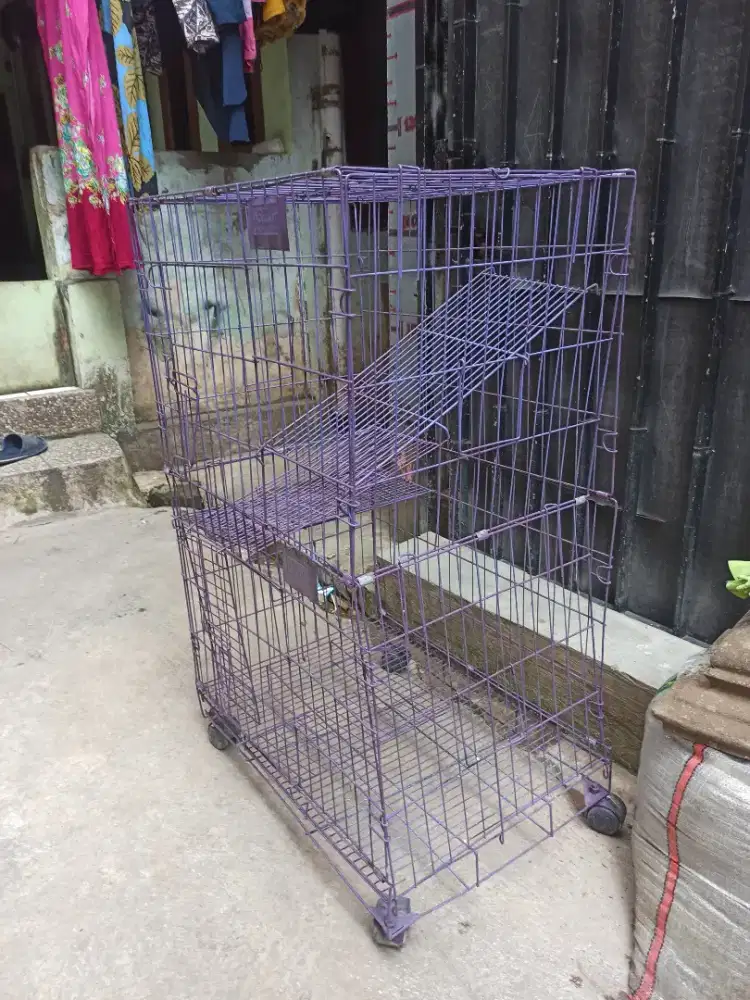 Kandang kucing 3 susun