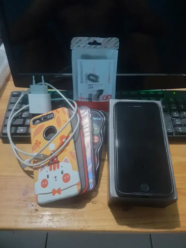 iPhone 8+ 64gb fullset
