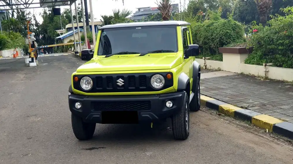 [ GARANSI 5TH ] Suzuki Jimny 1.5 3 Door AT Kinetic Yellow 2023/2024