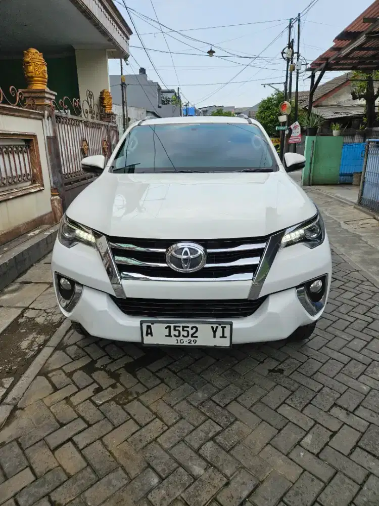 TOYOTA FORTUNER SRZ  BENSIN  METIK Tahun 2019