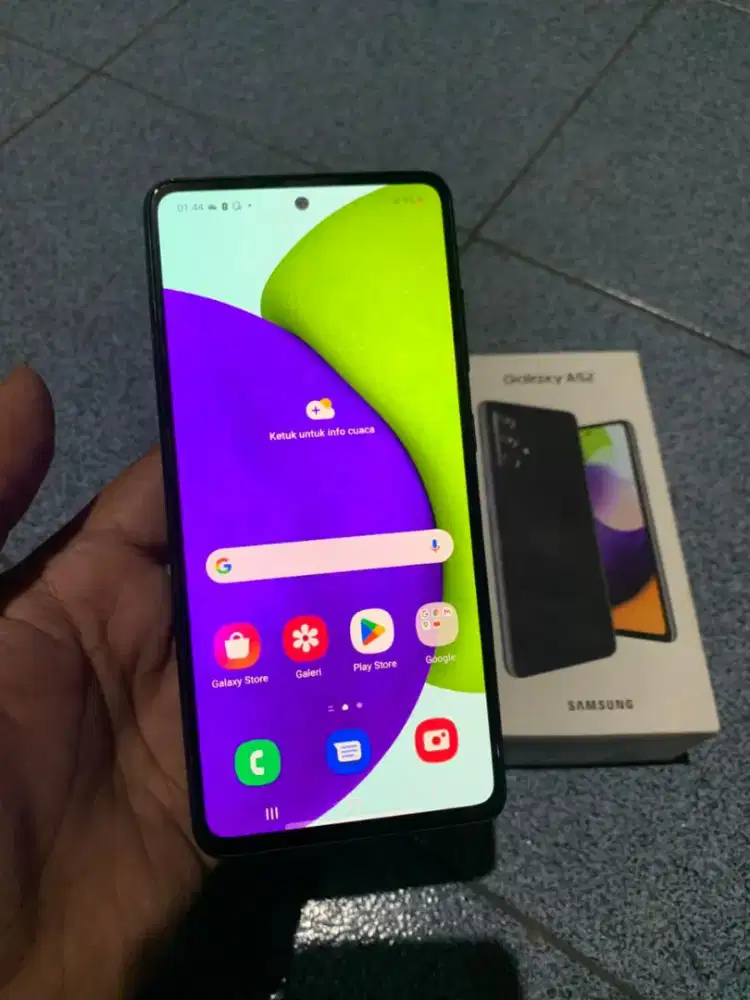 Samsung A52 ram 8/256gb resmi segel orinan gak ada minus