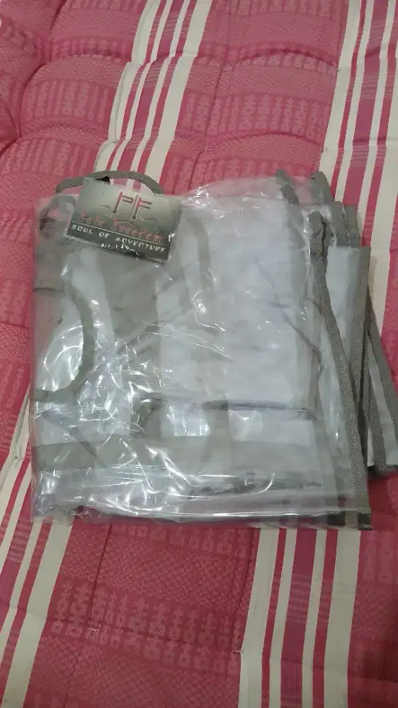 Plastik koper 32 inch baru