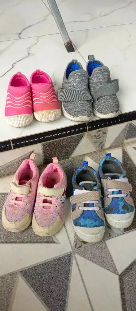 Sepatu Anak Branded Jual Borongan Atau Satuan