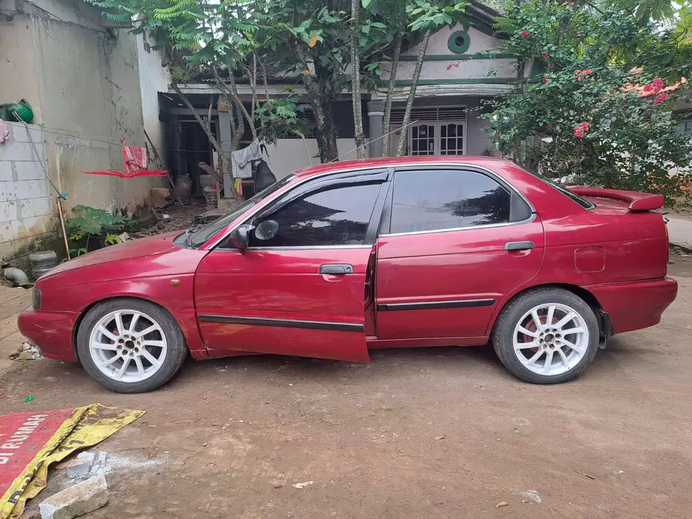 Suzuki Baleno 1997 Bensin