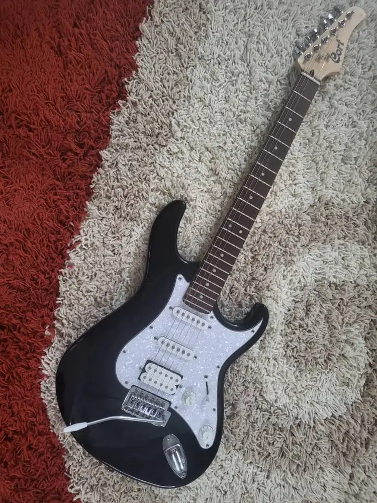 CORT G115 BK Gitar Listrik Hitam Asli dengan Finishing Berkualitas