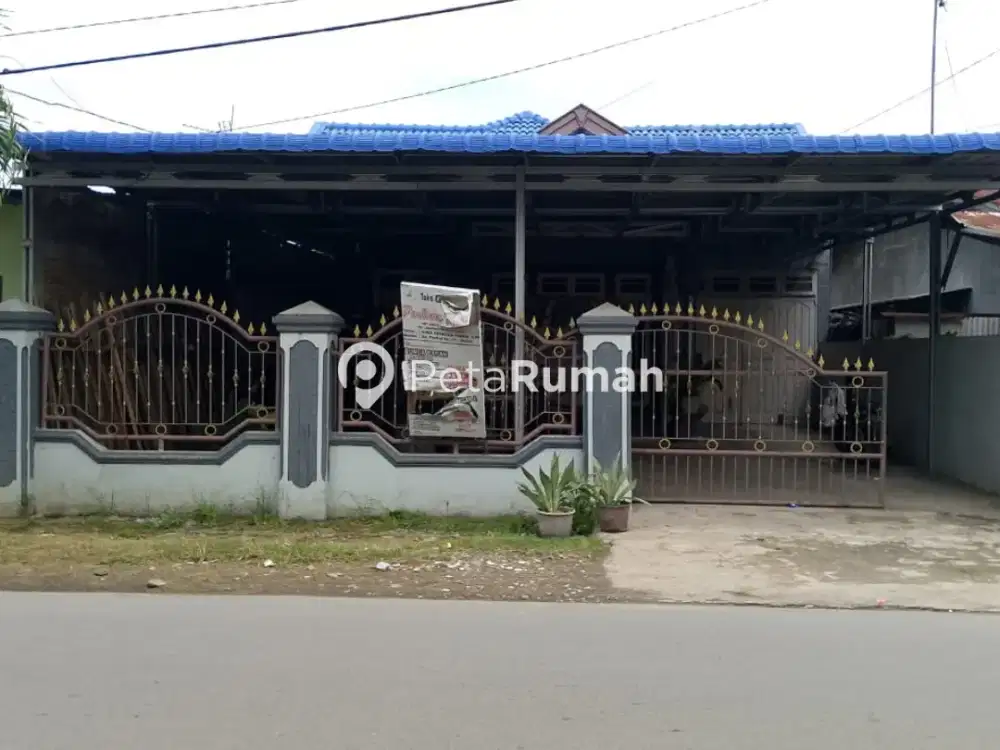 DIJUAL RUMAH JALAN PERTIWI - TEMBUNG