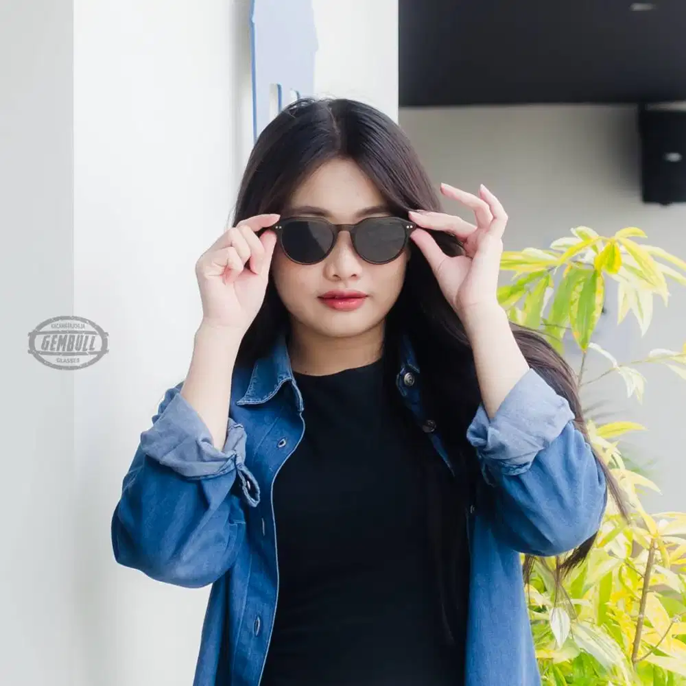 Gembull Umy - Kacamata Hitam Oval Kece Cocok Untuk Liburan - Rakyan 04