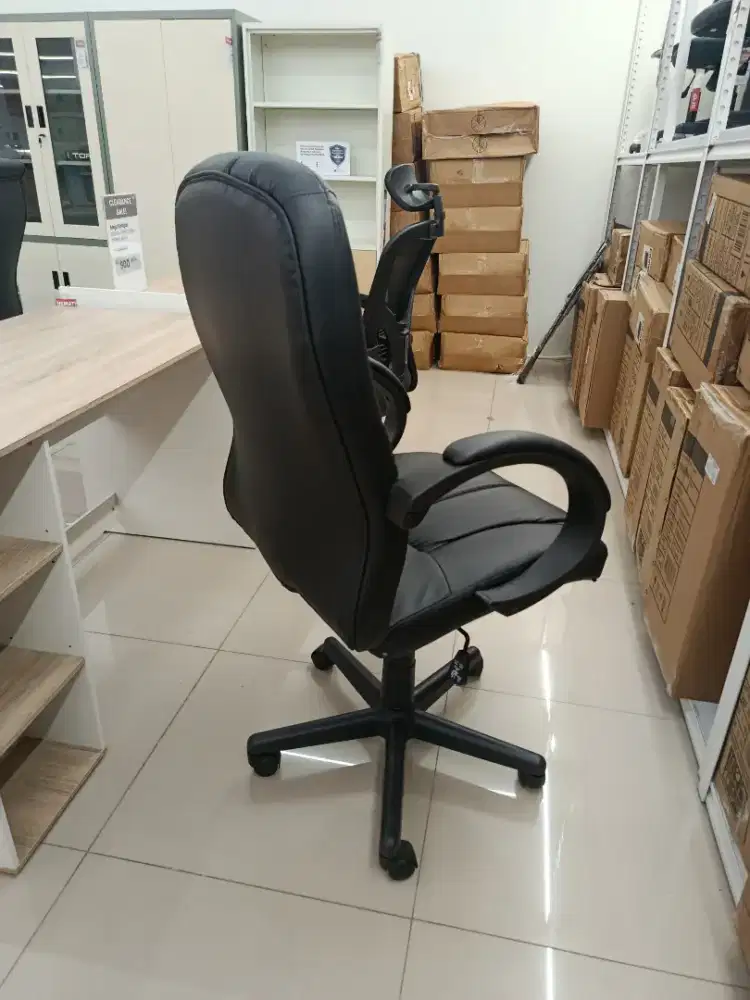 Kursi kantor selma