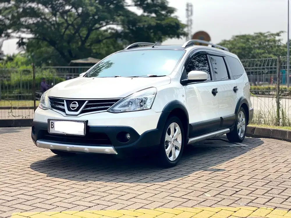Grand Livina At 2015