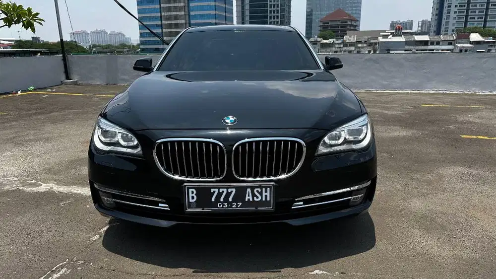 BMW 740Li LCI Executive CBU 2014