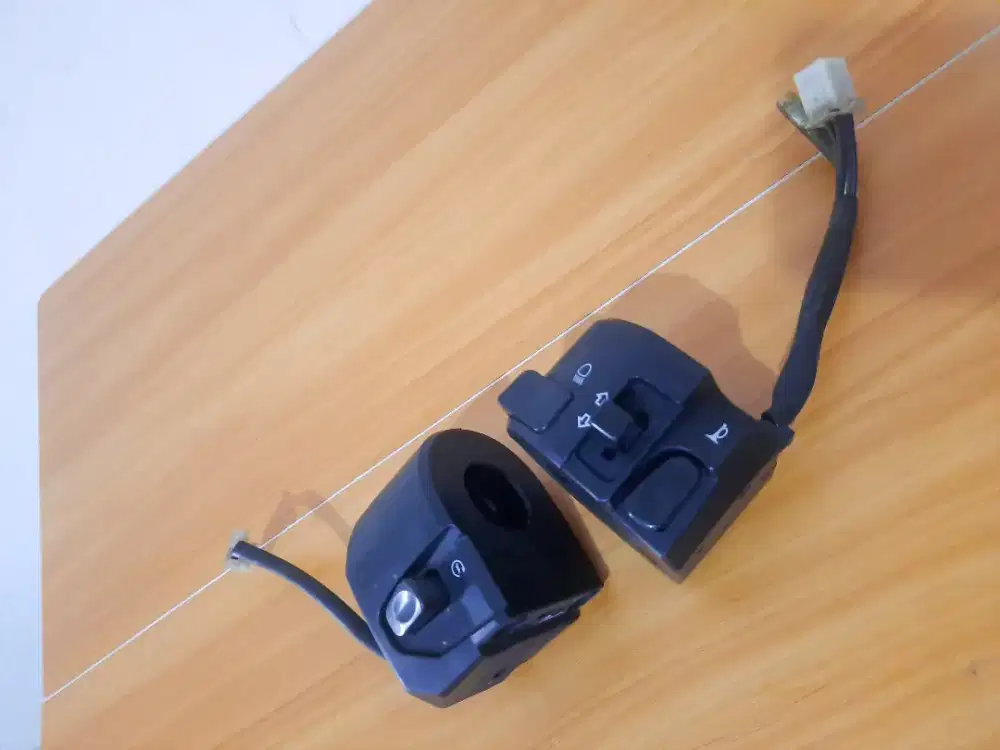 Holder saklar set yamaha nmax old
