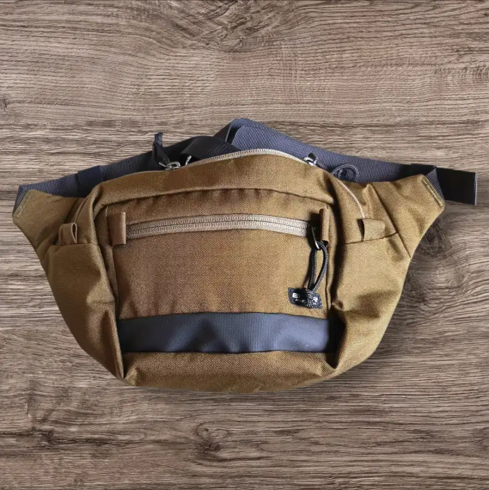 Tas eiger clutch waist bag 1.0