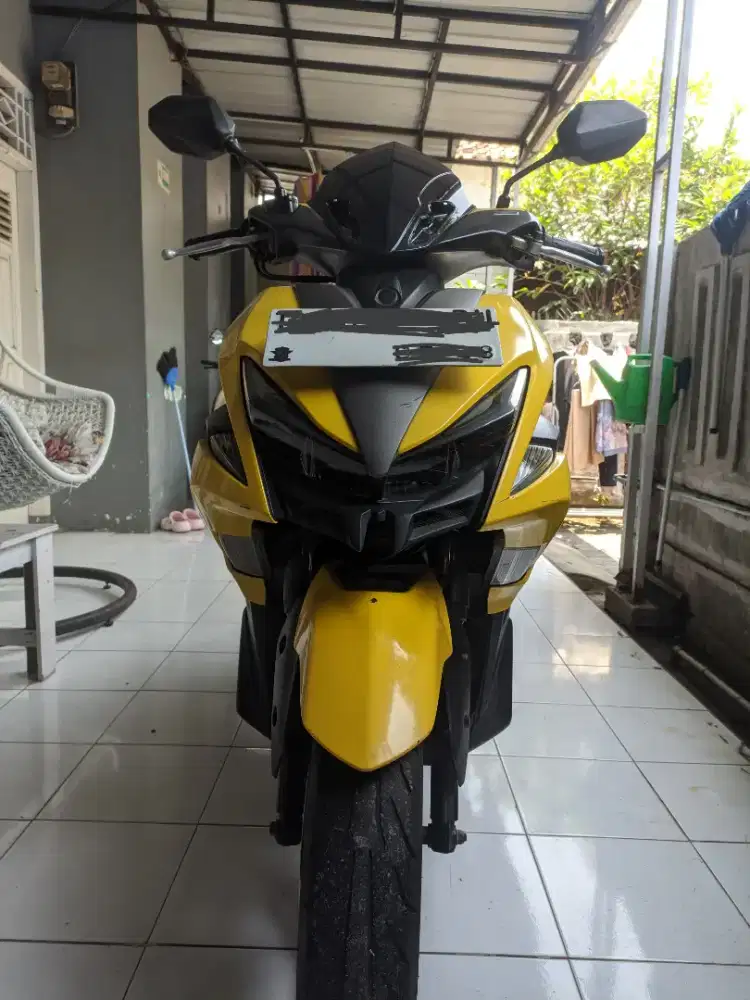 Yamaha Aerox 2018 Kuning