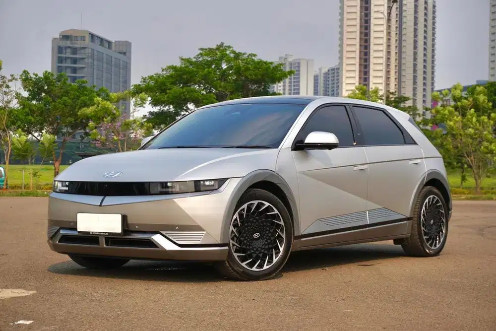 Bebas Polusi Hyundai Ioniq 5 EV Signature Long Range 2023 Rare Color