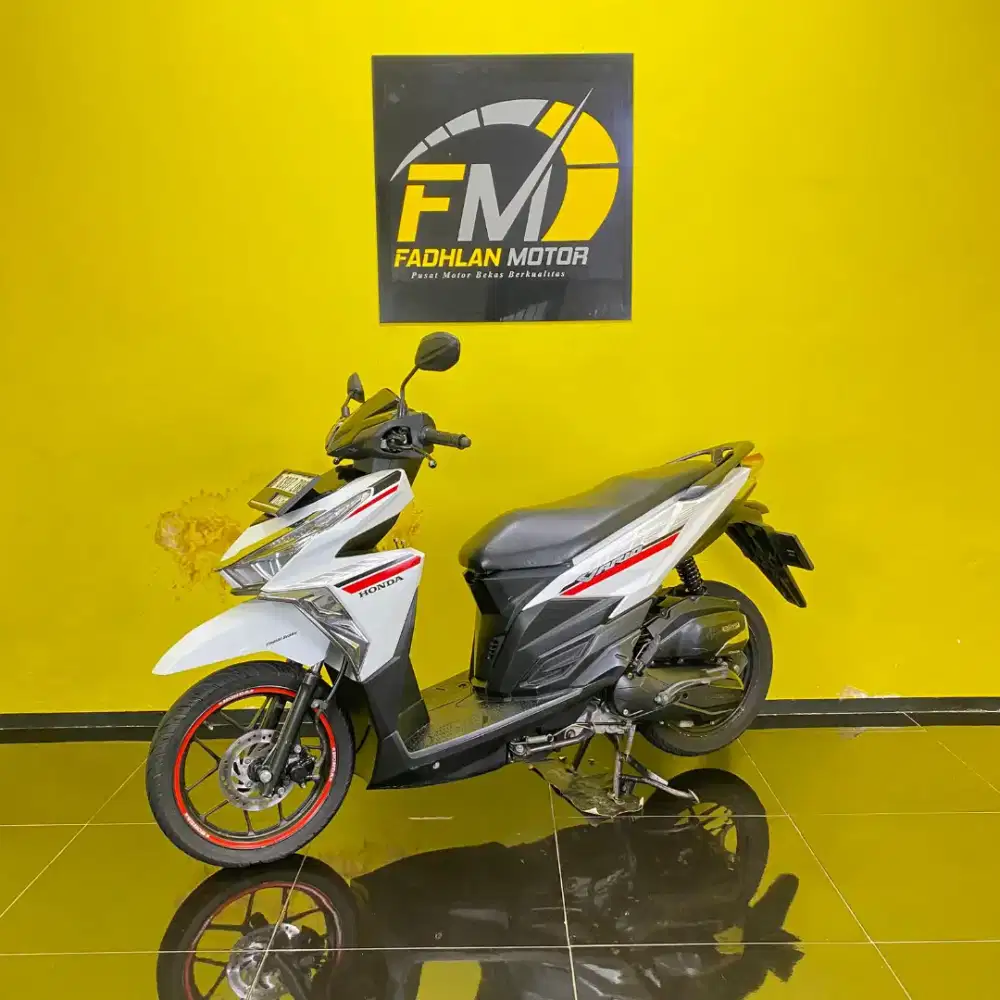 Honda Vario 125 2018 warna putih plat Depok