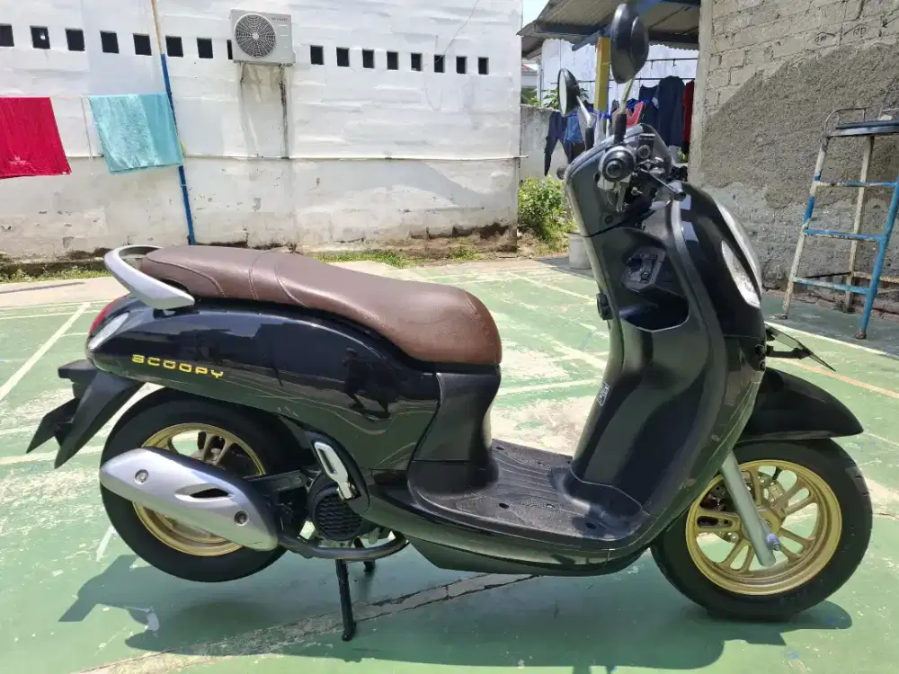 SCOOPY PRESTIGE 2021 BAGUS MULUS