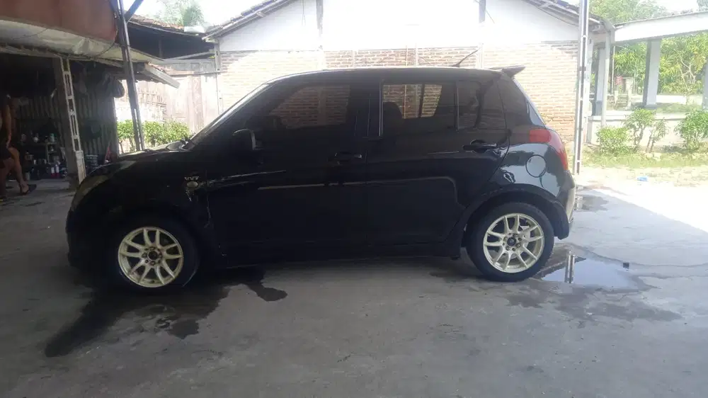 Suzuki Swift 2006 Bensin
