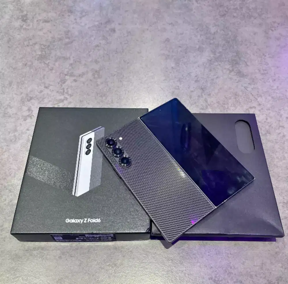 Samsung Galaxy Z Fold 6 12/512 sein perfect