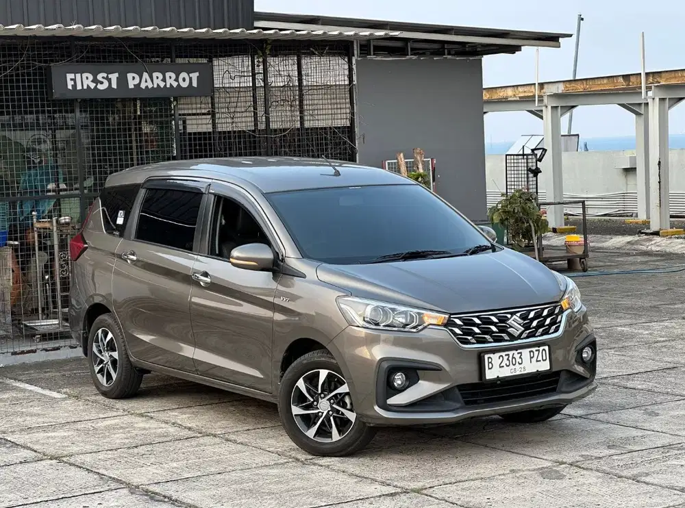 MURAH !! DP10jt ERTIGA GX HYBRID AT MATIC 2023 KM15rb!!