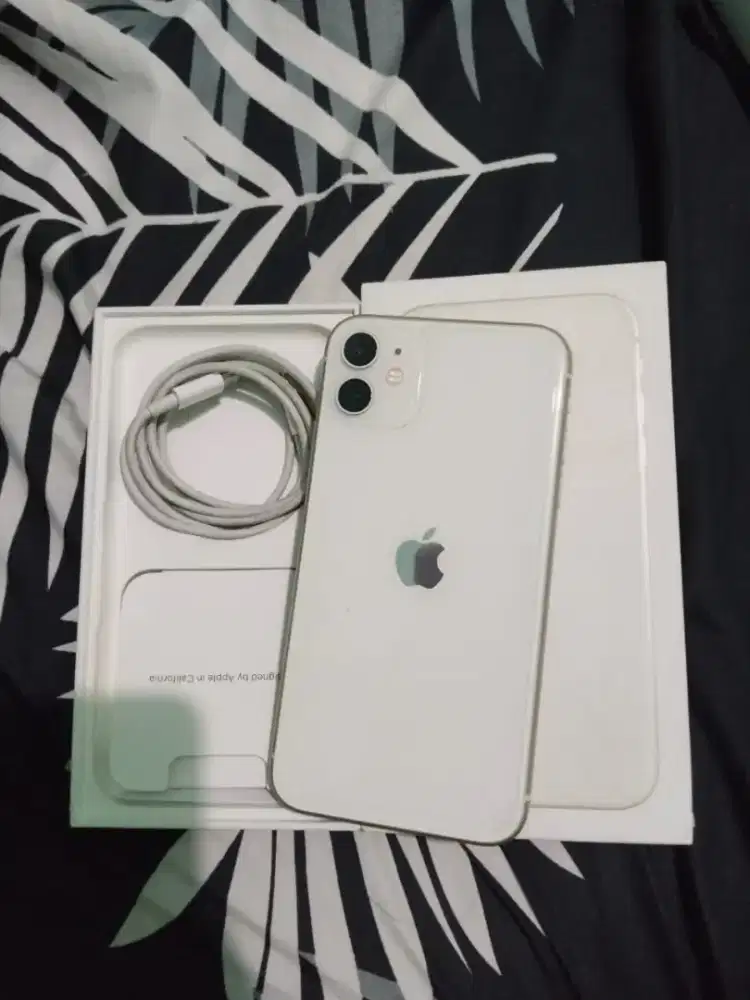 Phone 11 SA/A Indonesia garansi BliBli
