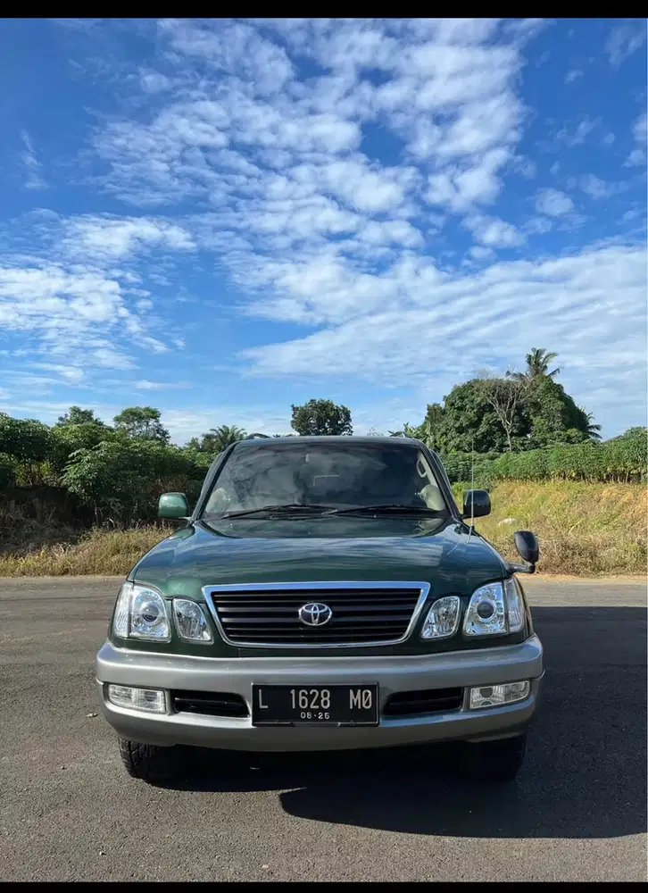 Toyota Land Cruiser 2000 Bensin