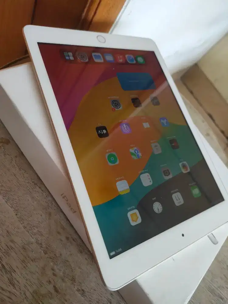 For sale ipad Gen6 32gb fullset