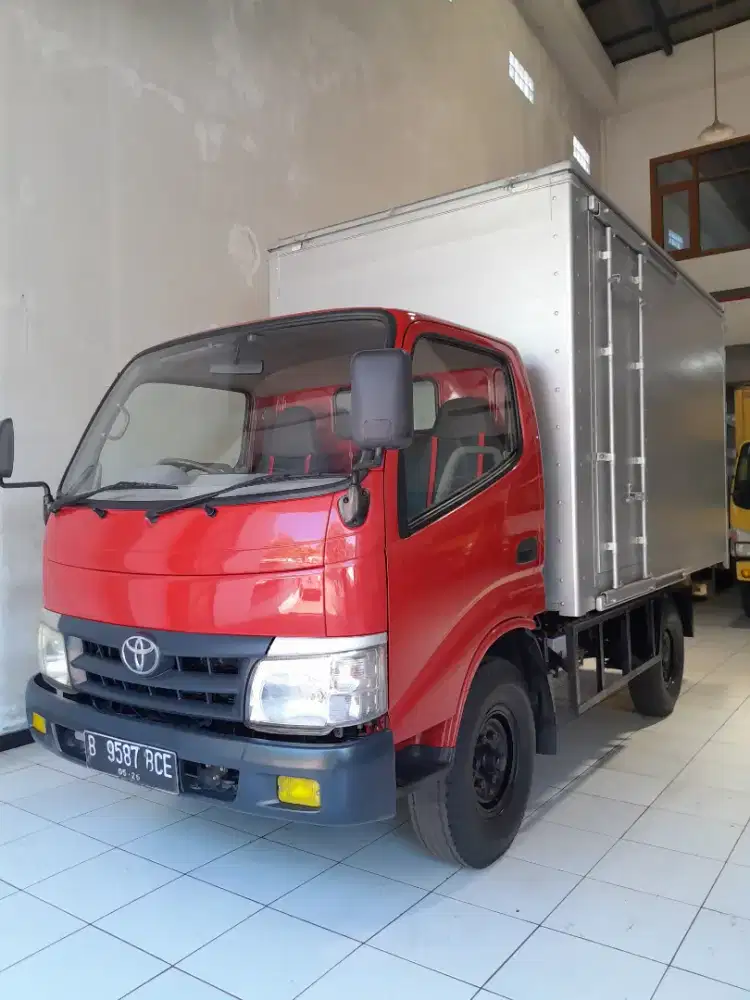Toyota Dyna cde