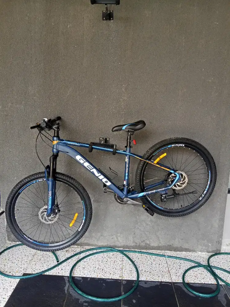 SEPEDA GENIO M-573