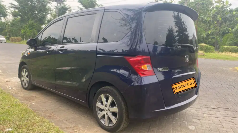 Honda Freed 2011 Bensin