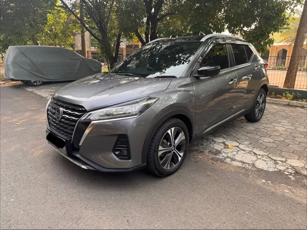 Jual Nissan Kicks Abu-Abu