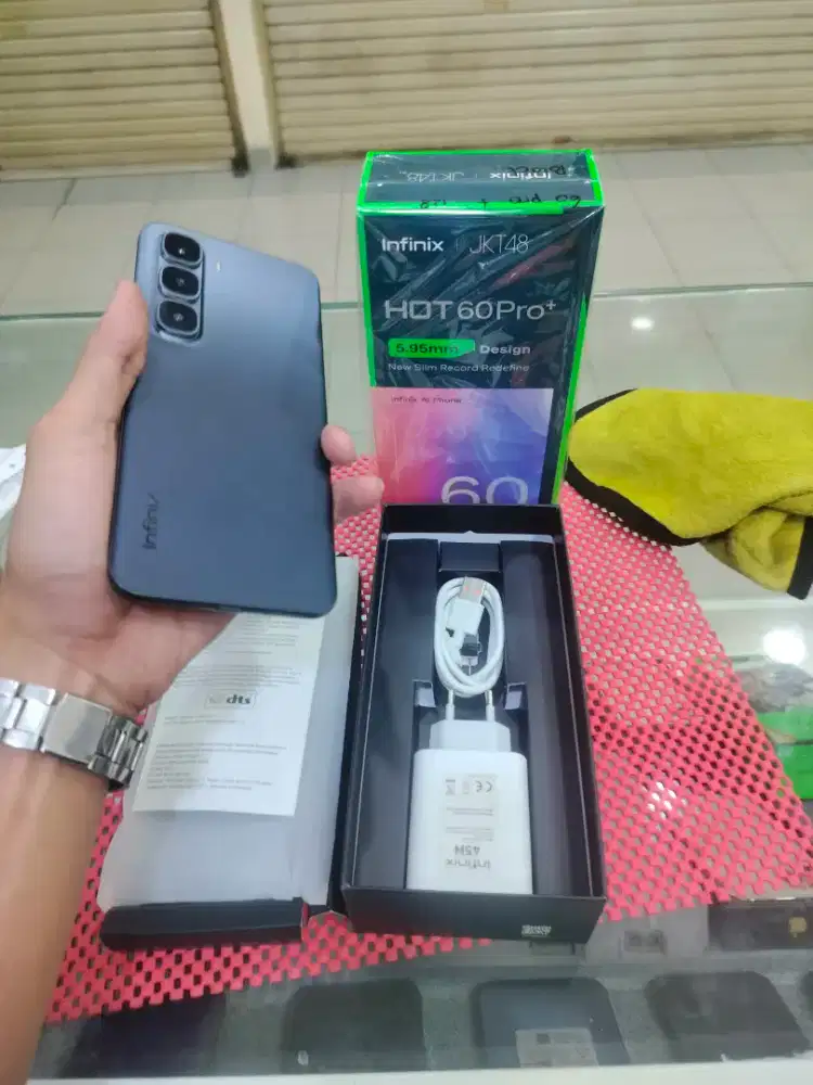 INFINIX HOT 60 PRO PLUS 8/128 GB