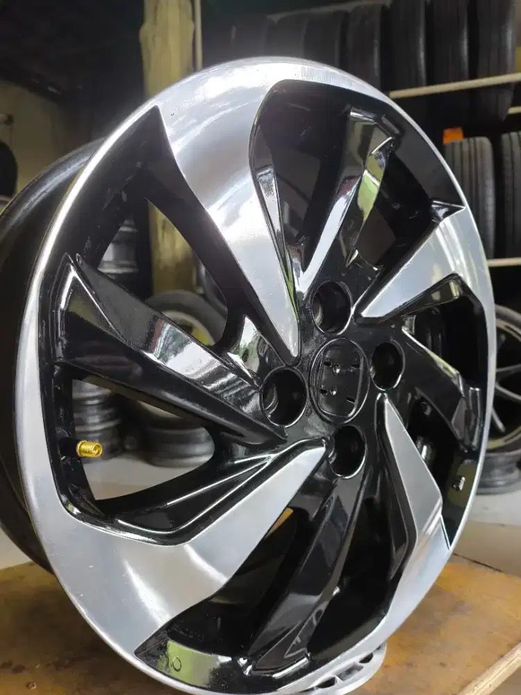 Jual velg original Honda lio R15