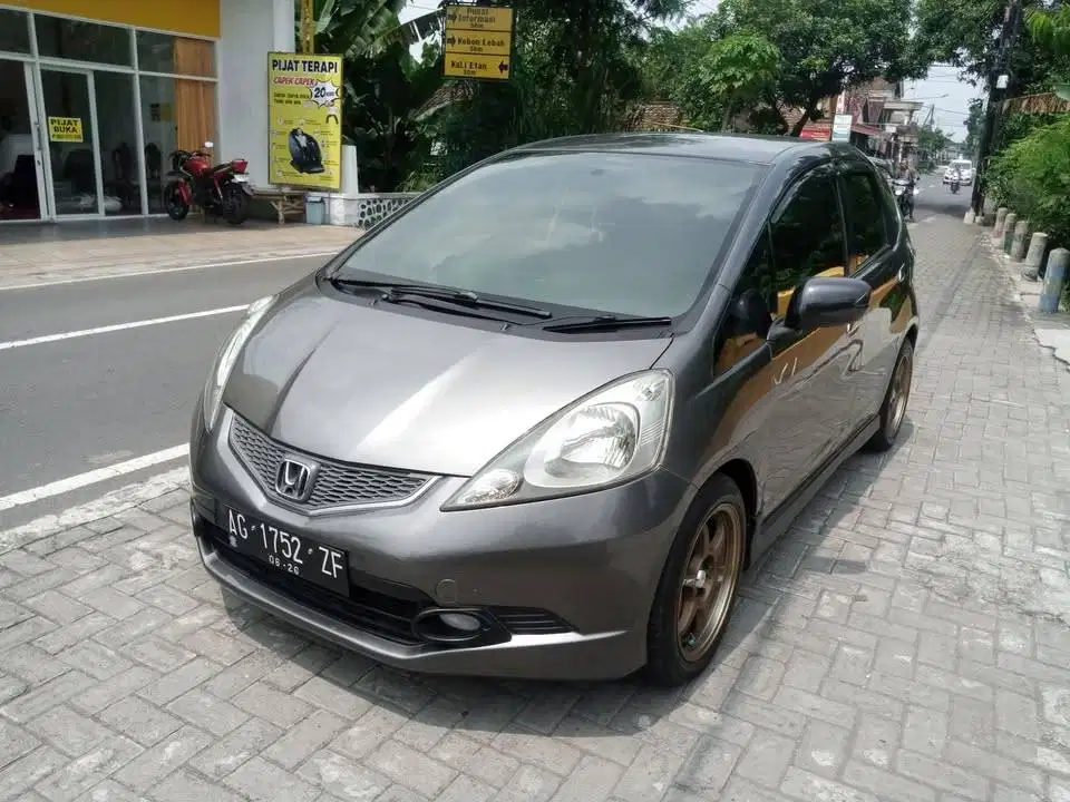 2010 Honda Jazz 1.5 RS Plat AG mbah di mobil bekas sekoto